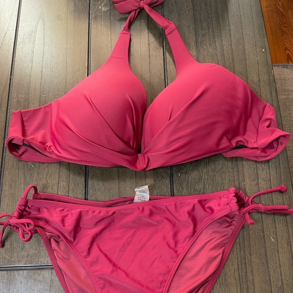 H2OH 2 piece bathing suit